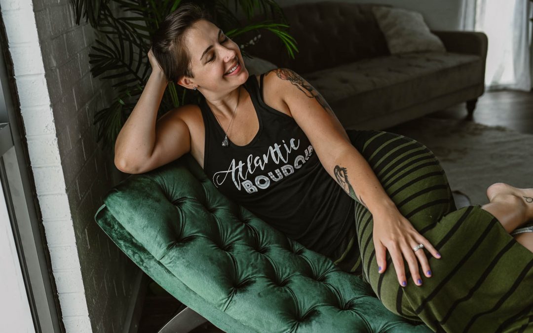 Top 3 Reasons to Book a Boudoir Session with Me